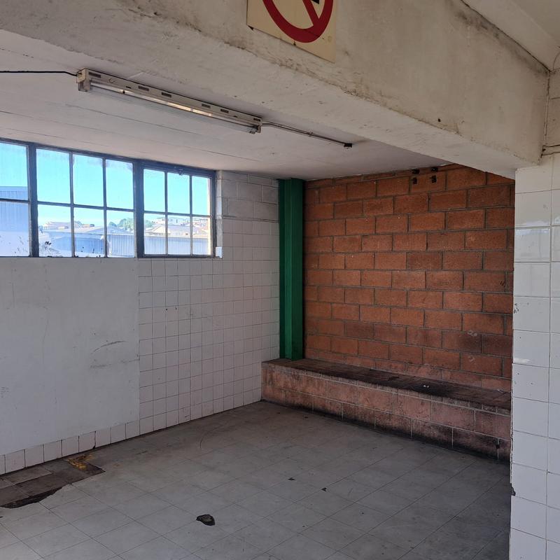 To Let commercial Property for Rent in Korsten Eastern Cape